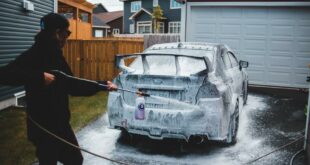 The Ultimate Guide to Starting a Mobile Car Wash and Detailing Business