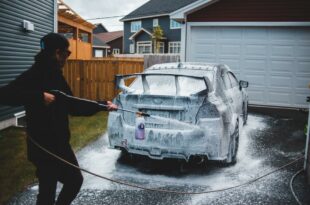 The Ultimate Guide to Starting a Mobile Car Wash and Detailing Business