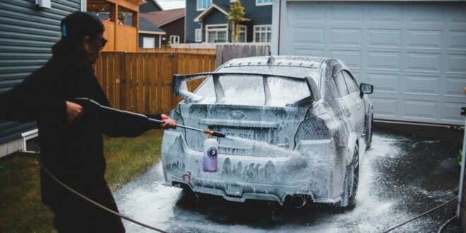 The Ultimate Guide to Starting a Mobile Car Wash and Detailing Business