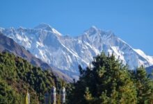 mountain-views-during-ebc-trek